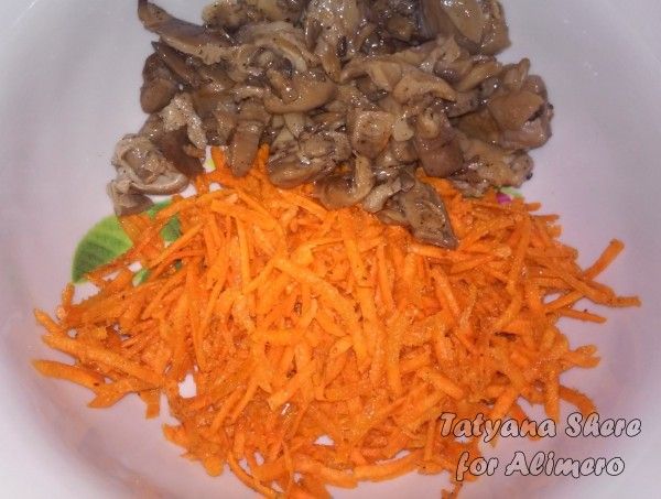 Салат с корейской морковью и грибами